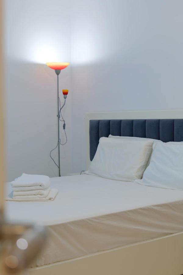 Davide Rooms Sarandë 外观 照片