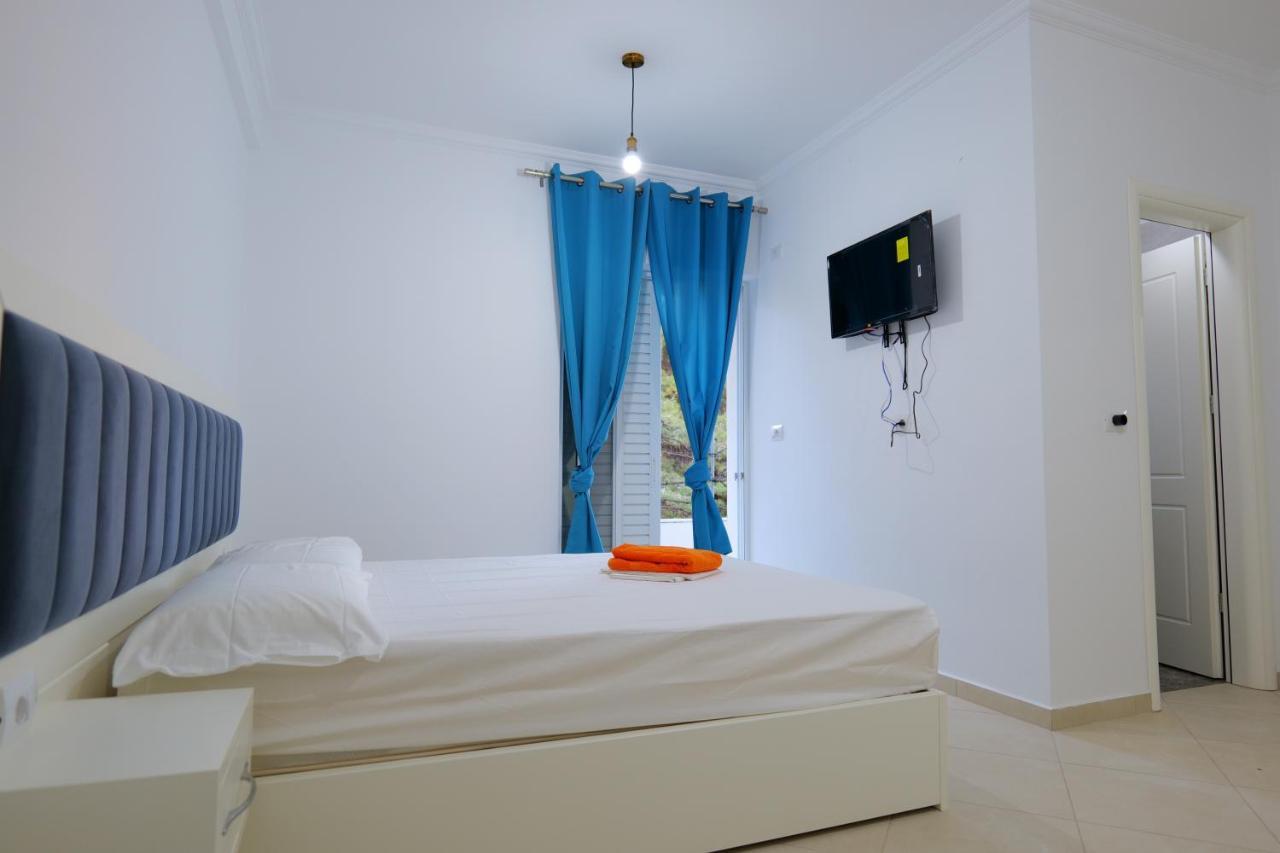 Davide Rooms Sarandë 外观 照片