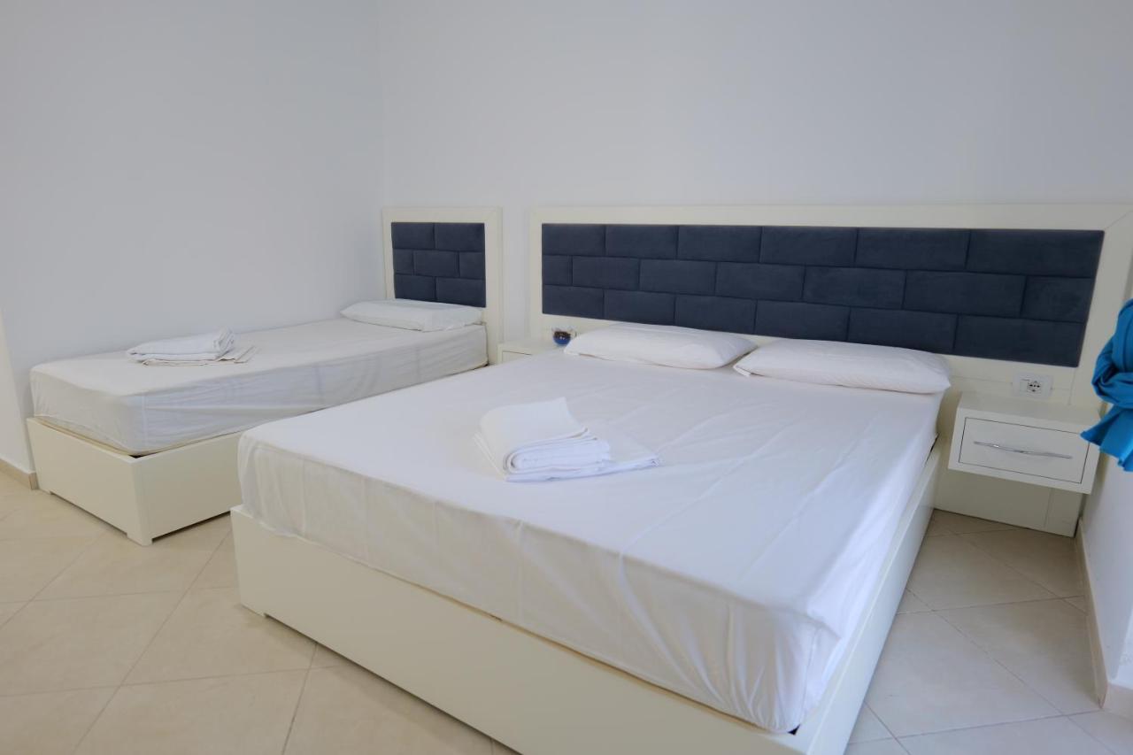 Davide Rooms Sarandë 外观 照片