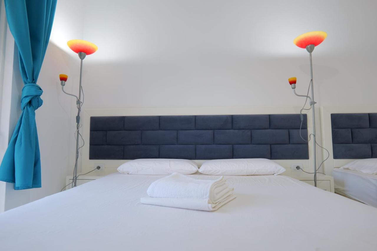 Davide Rooms Sarandë 外观 照片
