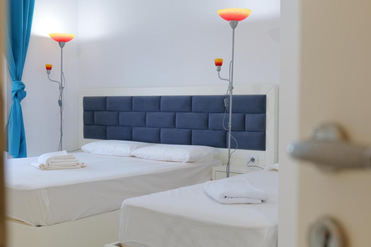Davide Rooms Sarandë 外观 照片